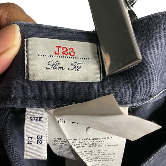 Armani Exchange Men's Gray Slim Fit Button Fly Denim Jeans - Picture 6 of 10